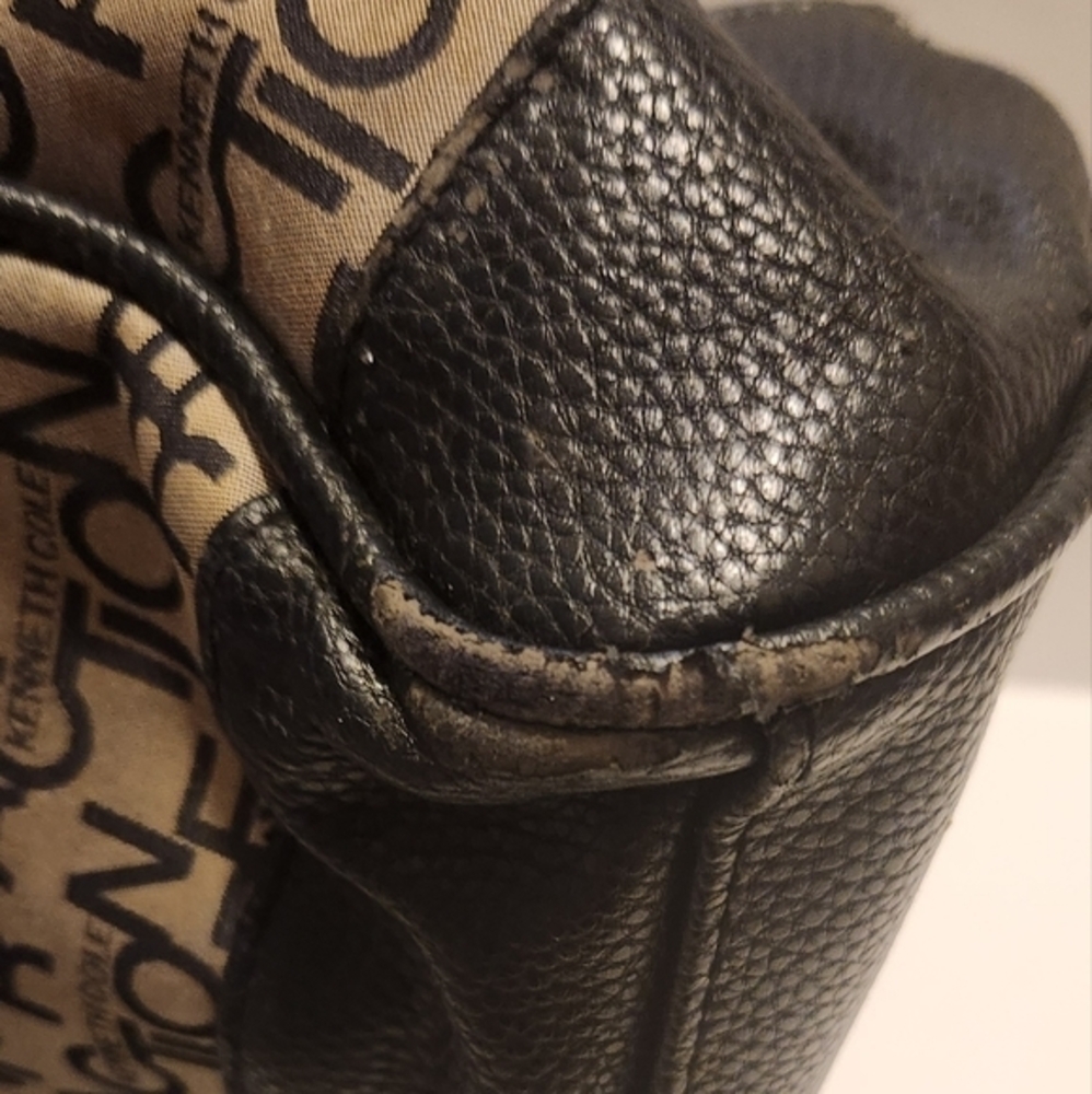 Kenneth Cole Reaction Shoulder‎ Purse - Picture 12 of 16